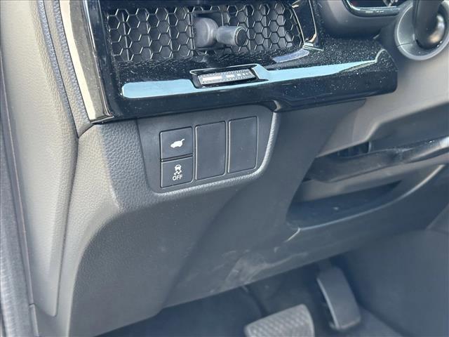 used 2023 Honda CR-V car, priced at $29,998