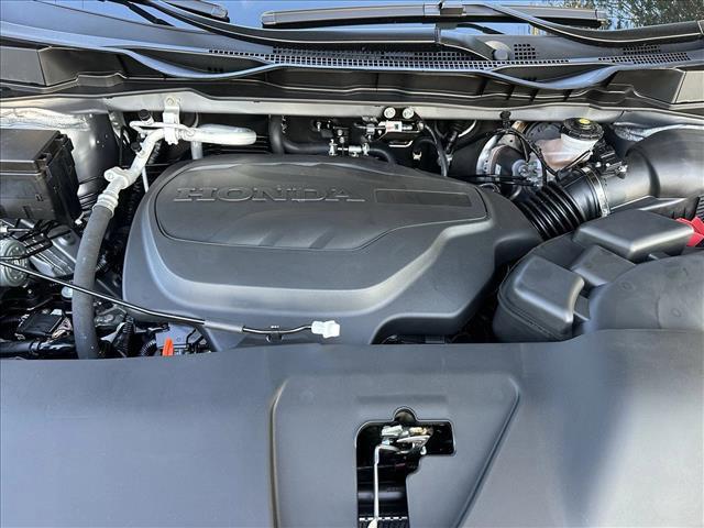 new 2026 Honda Odyssey car, priced at $43,237