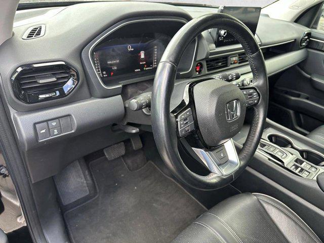 used 2023 Honda Pilot car, priced at $42,489