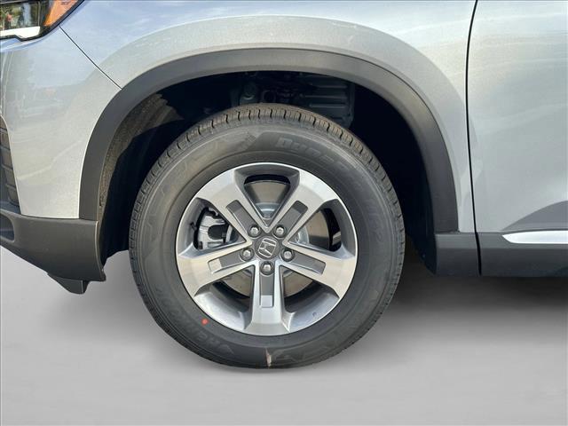 new 2026 Honda Pilot car, priced at $45,990