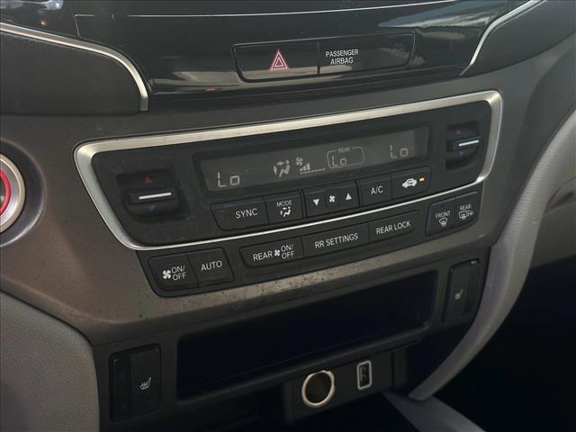 used 2020 Honda Pilot car, priced at $19,976