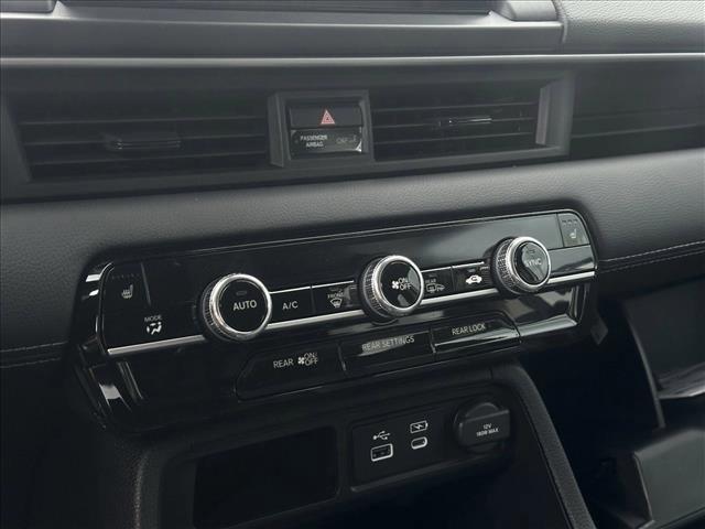 new 2025 Honda Pilot car, priced at $50,280