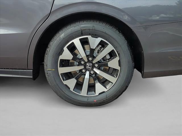 new 2026 Honda Odyssey car, priced at $43,237