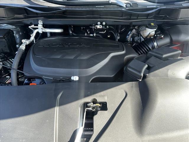 new 2026 Honda Odyssey car, priced at $43,237