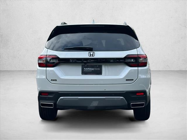 new 2026 Honda Pilot car, priced at $52,211