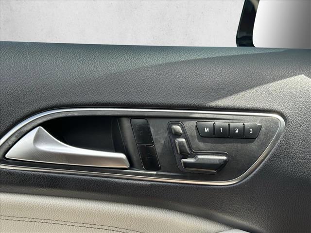 used 2017 Mercedes-Benz GLA 250 car, priced at $13,490