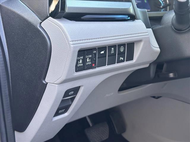 used 2023 Honda Odyssey car, priced at $33,995