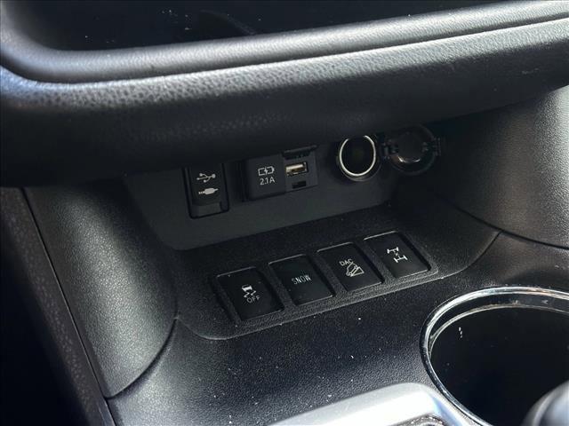 used 2019 Toyota Highlander car, priced at $23,695