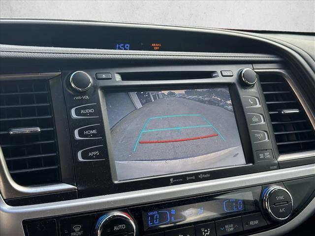 used 2019 Toyota Highlander car, priced at $23,695