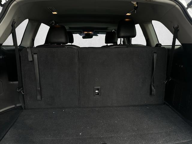 used 2019 Toyota Highlander car, priced at $23,695