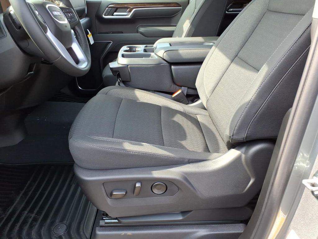 new 2026 GMC Sierra 1500 car, priced at $52,097