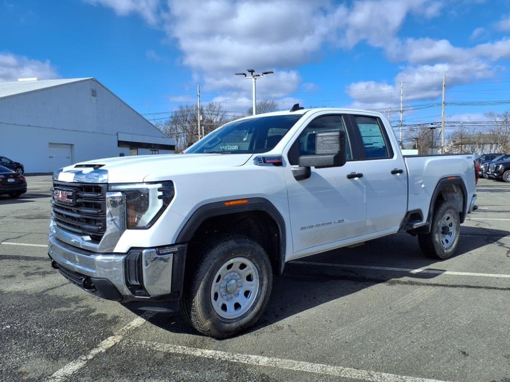 new 2025 GMC Sierra 2500 car, priced at $60,630