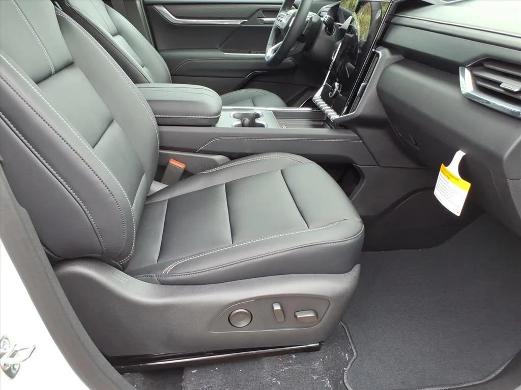 new 2026 GMC Acadia car, priced at $47,270