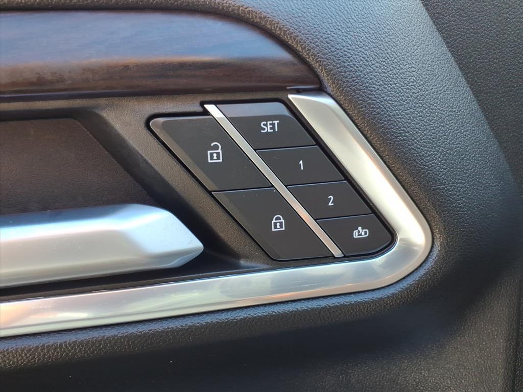 used 2022 GMC Sierra 1500 car, priced at $43,293