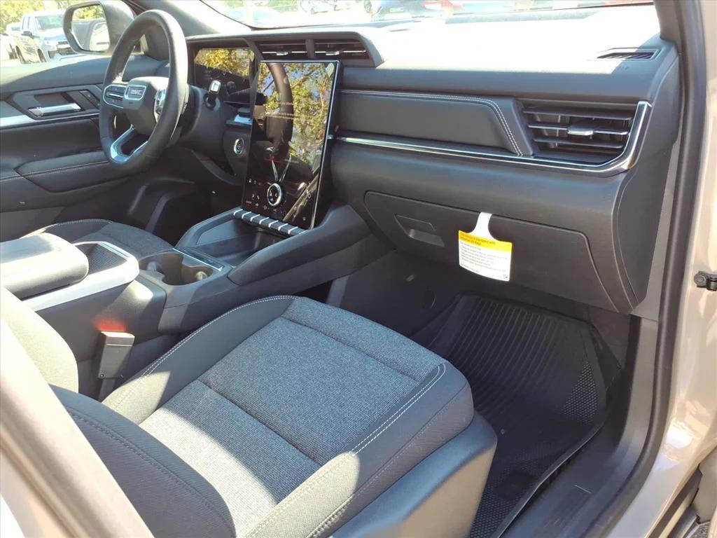 new 2026 GMC Terrain car, priced at $35,235