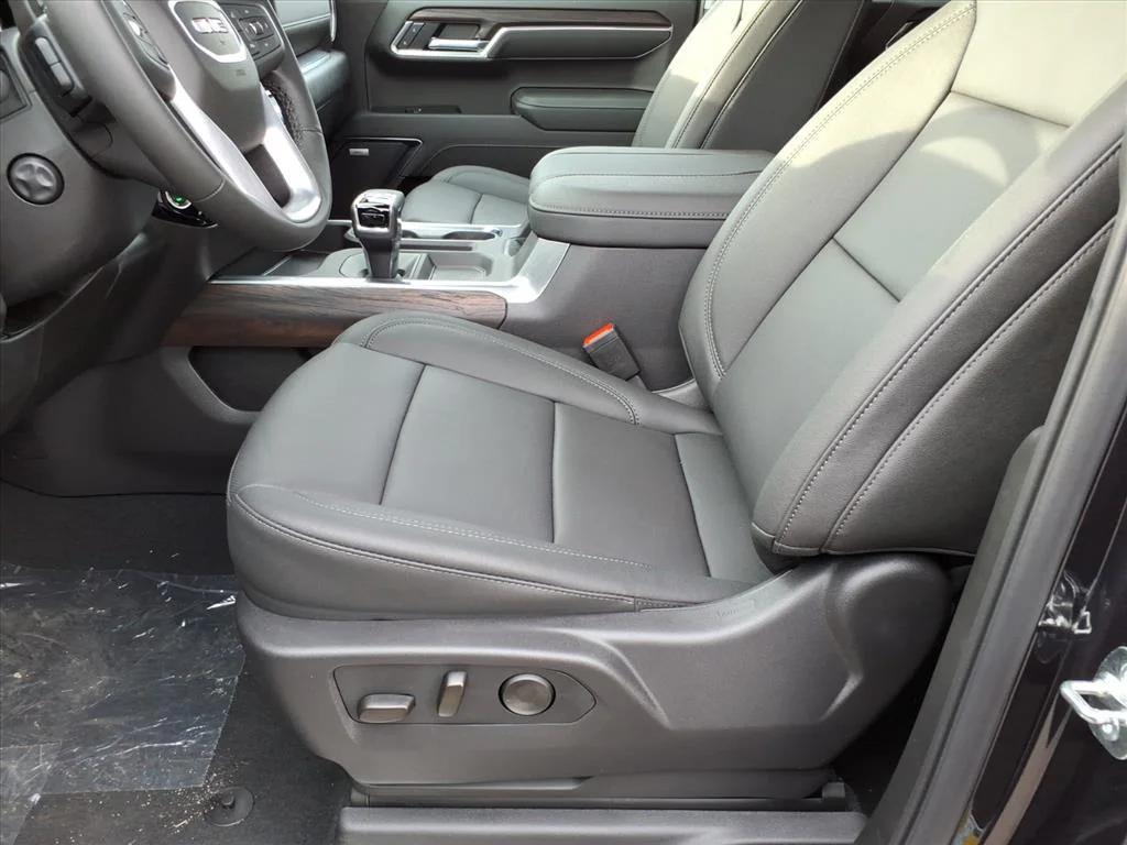 new 2026 GMC Sierra 1500 car, priced at $70,010