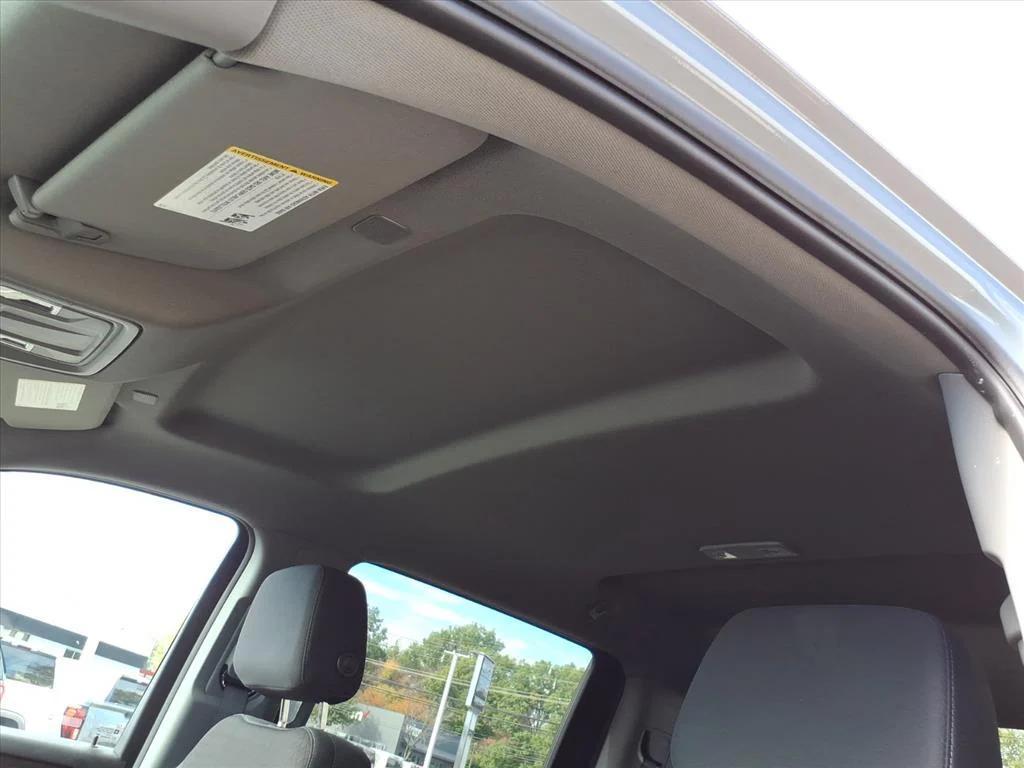 used 2024 Chevrolet Silverado 1500 car, priced at $38,993