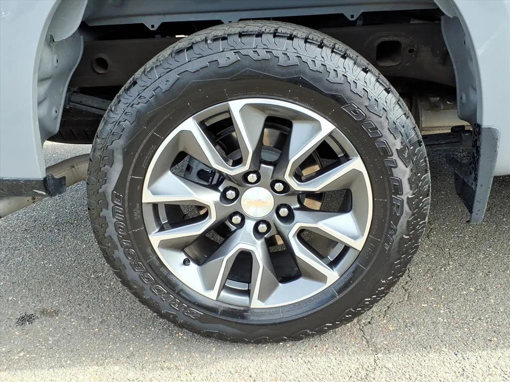 used 2024 Chevrolet Silverado 1500 car, priced at $38,993