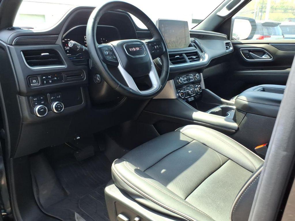 used 2023 GMC Yukon XL car, priced at $52,905