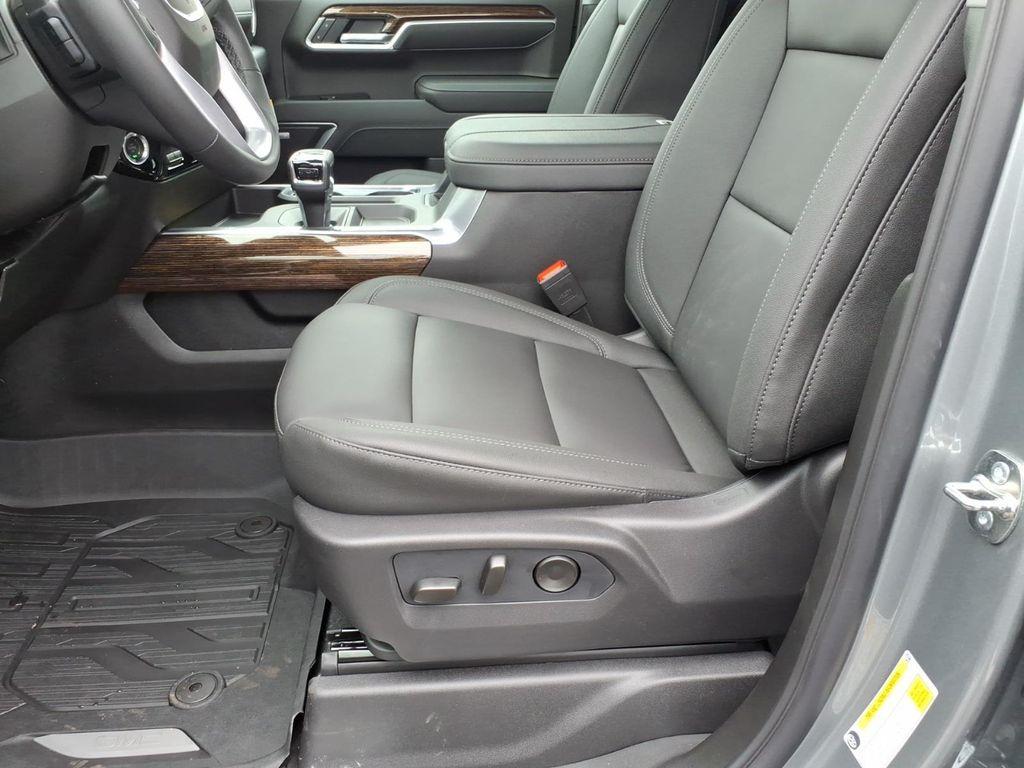 new 2026 GMC Sierra 1500 car, priced at $66,102