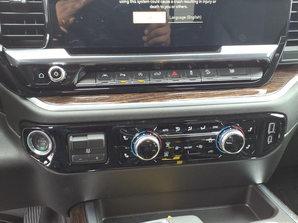 new 2026 GMC Sierra 1500 car, priced at $66,102