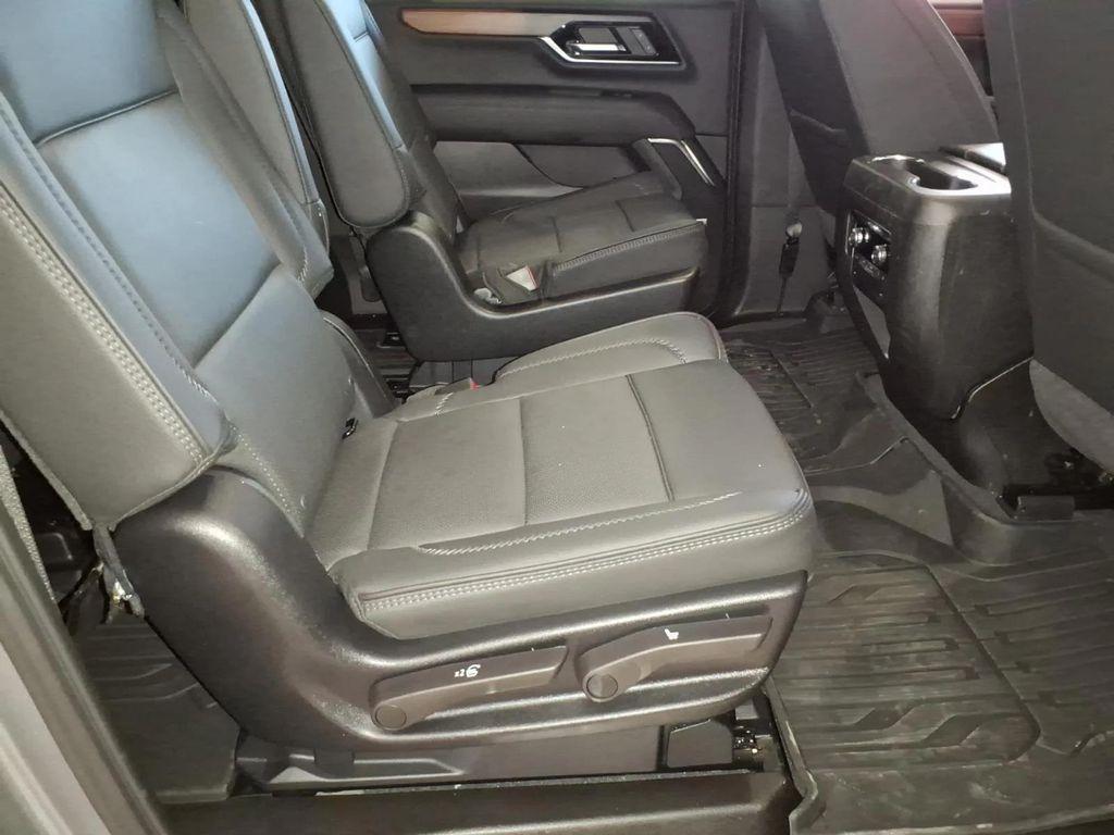 new 2025 GMC Yukon XL car, priced at $92,854