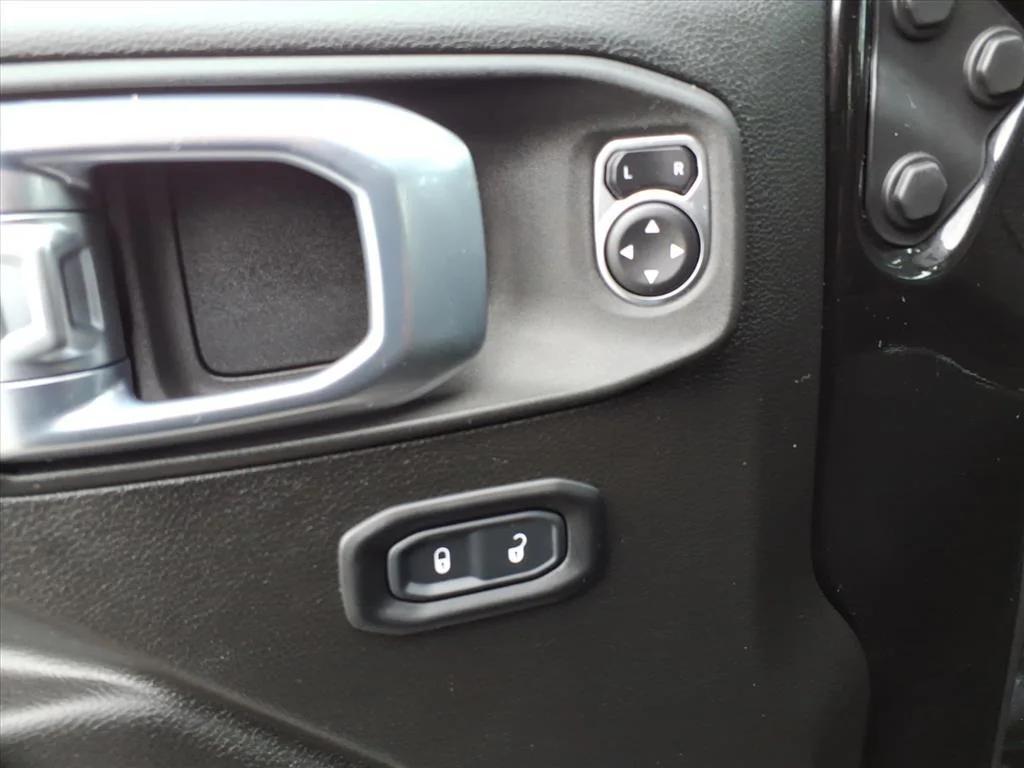 used 2022 Jeep Gladiator car, priced at $30,990