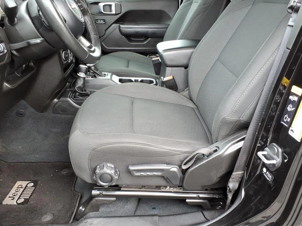 used 2022 Jeep Gladiator car, priced at $30,990