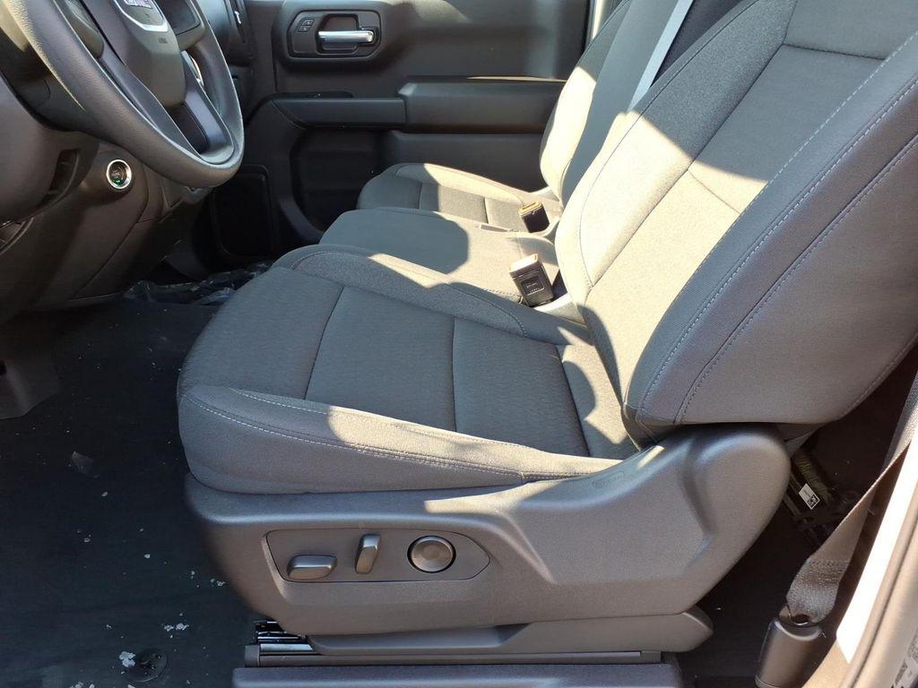 new 2026 GMC Sierra 1500 car, priced at $47,951