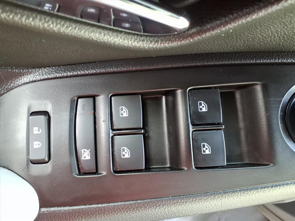 used 2022 Chevrolet Trax car, priced at $15,993