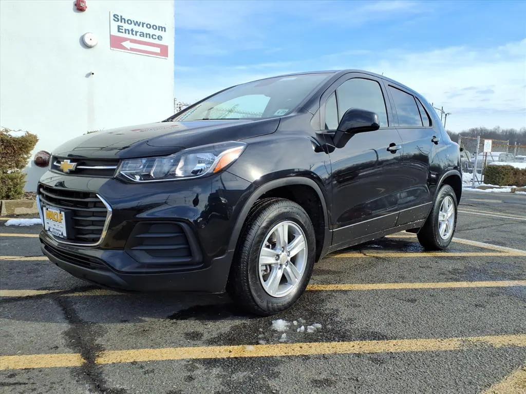 used 2022 Chevrolet Trax car, priced at $15,993