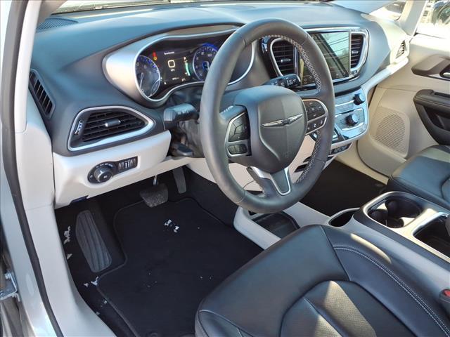 used 2024 Chrysler Pacifica car, priced at $33,990
