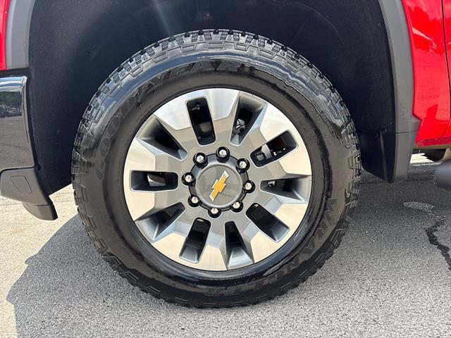 used 2024 Chevrolet Silverado 2500 car, priced at $50,990