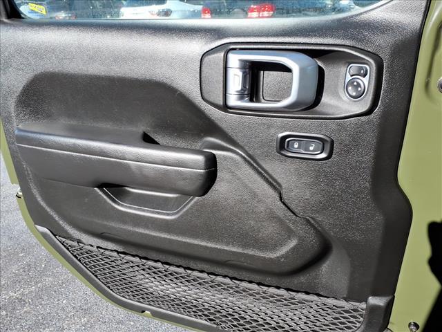 used 2022 Jeep Gladiator car, priced at $41,990