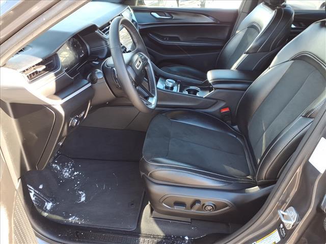 used 2024 Jeep Grand Cherokee L car, priced at $31,990