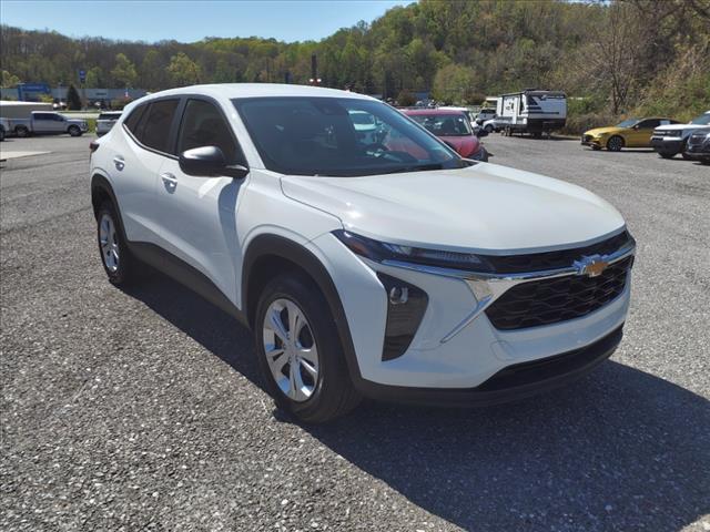used 2024 Chevrolet Trax car, priced at $25,990
