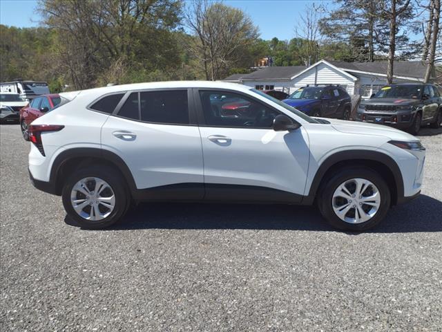 used 2024 Chevrolet Trax car, priced at $25,990