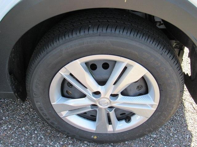 new 2025 Nissan Kicks Play car, priced at $20,024