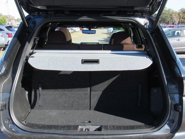 used 2025 Mitsubishi Outlander car, priced at $29,991