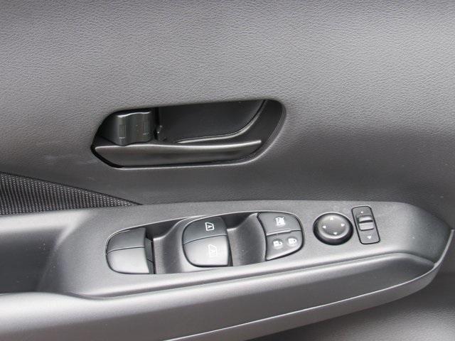 new 2025 Nissan Kicks Play car, priced at $19,602