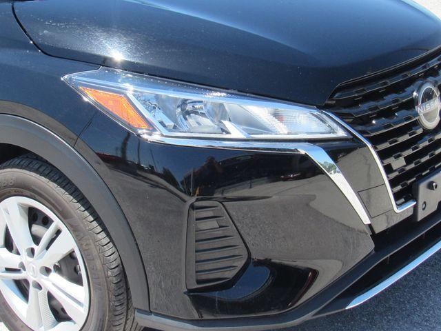 used 2024 Nissan Kicks car