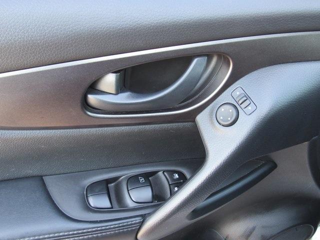 used 2022 Nissan Rogue Sport car, priced at $14,987