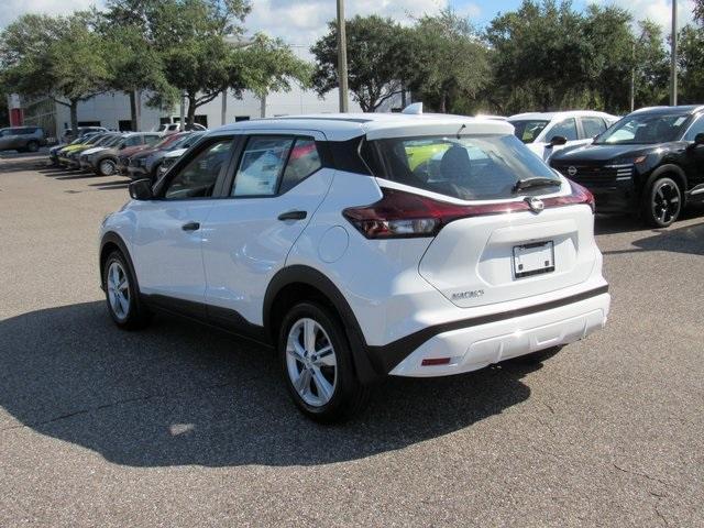 new 2025 Nissan Kicks Play car, priced at $19,525
