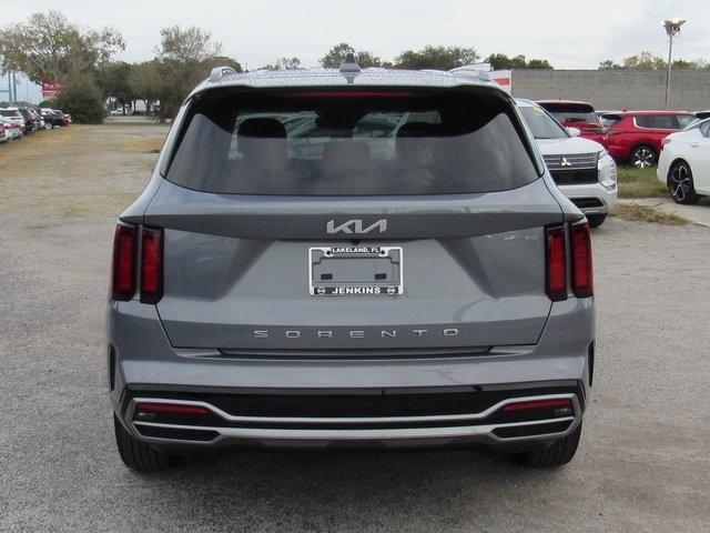used 2022 Kia Sorento car, priced at $19,561
