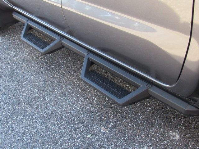 new 2026 Nissan Frontier car, priced at $37,137