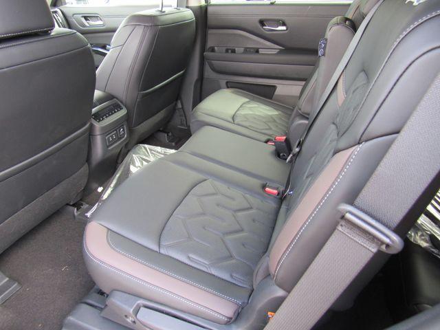new 2026 Nissan Pathfinder car, priced at $45,280