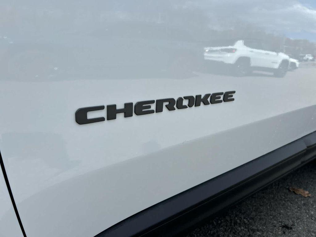 new 2026 Jeep Cherokee car, priced at $40,594