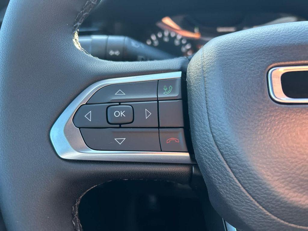 new 2026 Jeep Compass car, priced at $32,000