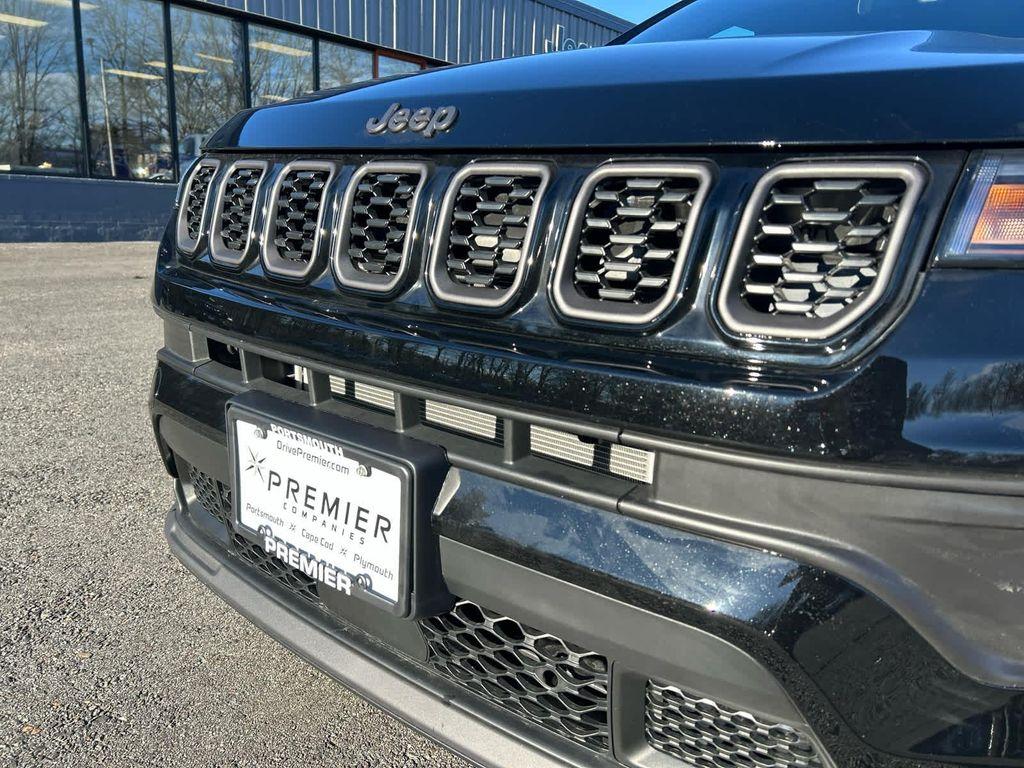 new 2026 Jeep Compass car, priced at $32,000