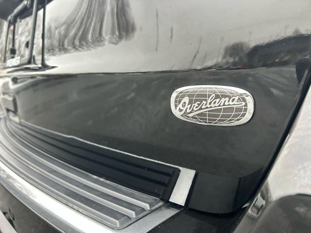 used 2018 Jeep Grand Cherokee car, priced at $16,975